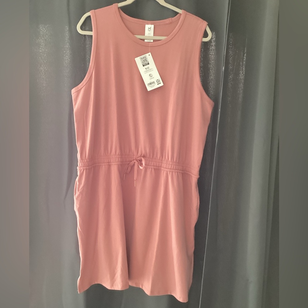 🛍️SALE…Women's Pink Sleeveless Dress